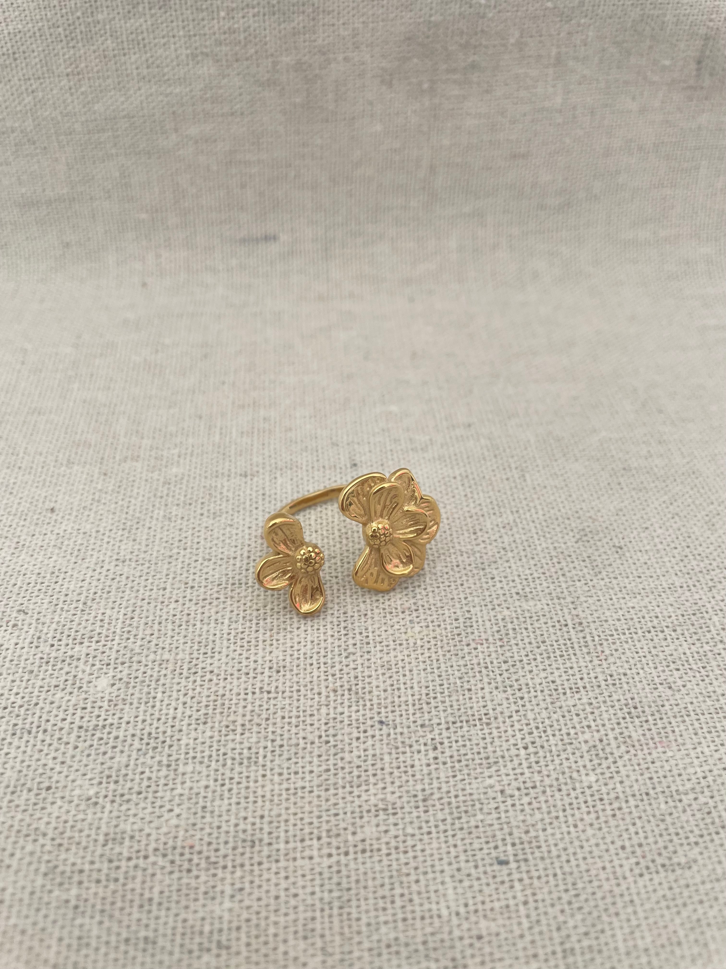 Bague Mariette Motif Fleur Acier Inoxydable - Romantique | Maison Adèle