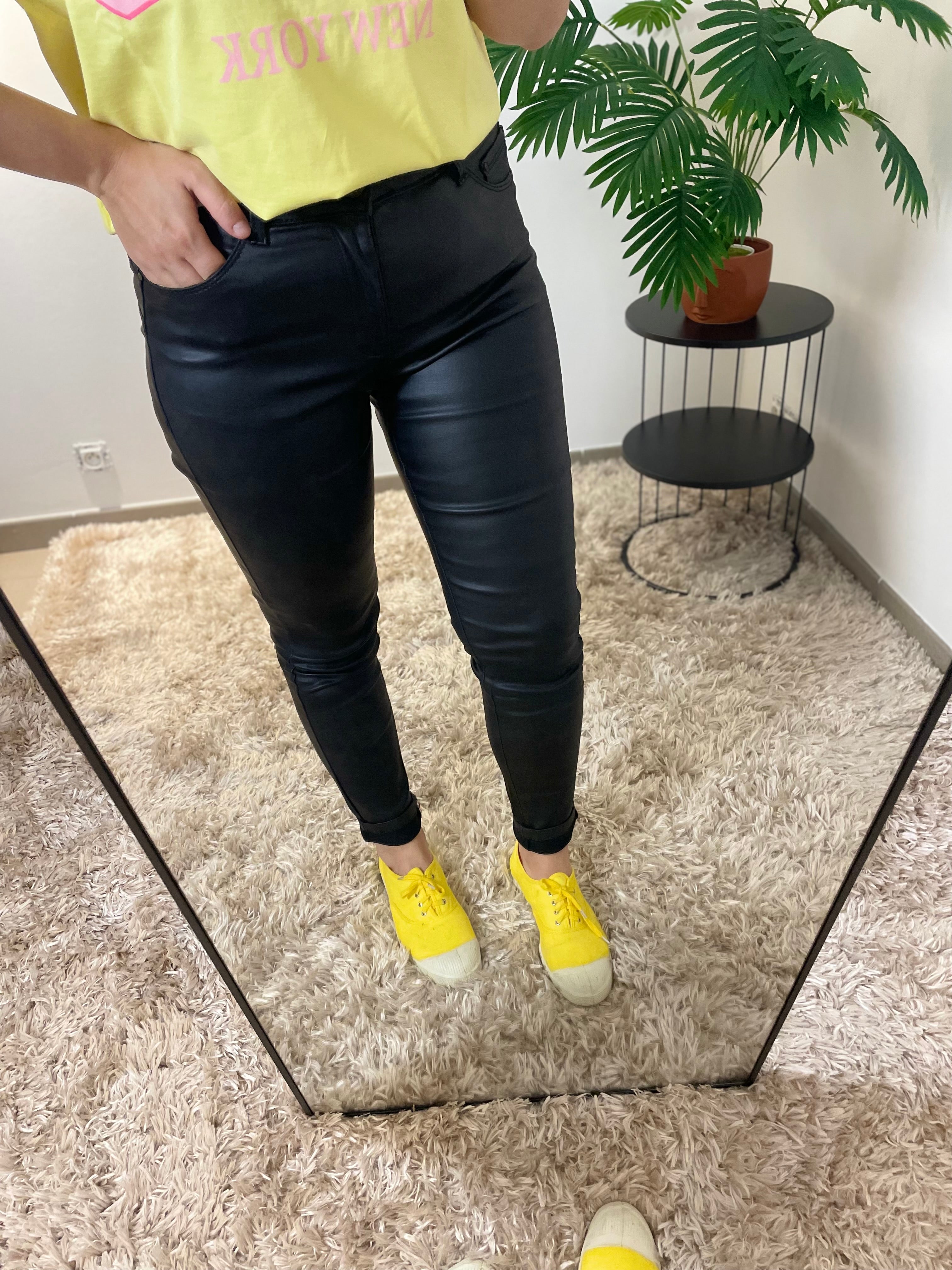 Pantalon Enduit Noir - Style Rock Élégant | Maison Adèle